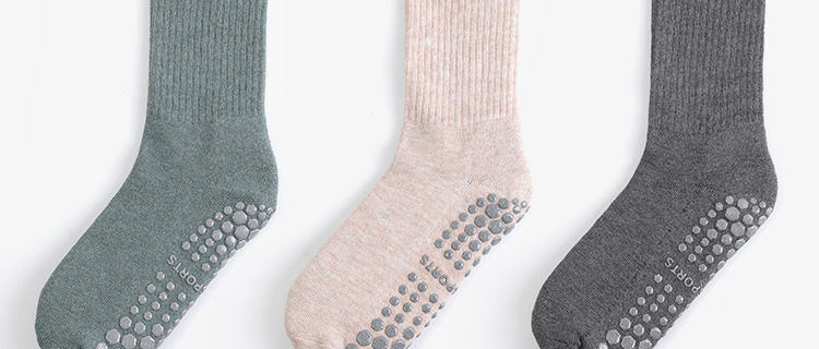 New Autumn and Winter Long Tube Yoga Socks Long Pilates Socks All-Inclusive Women's Terry Fleece Thickened Offset Printing Sequins