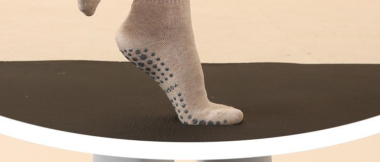 New Autumn and Winter Long Tube Yoga Socks Long Pilates Socks All-Inclusive Women's Terry Fleece Thickened Offset Printing Sequins