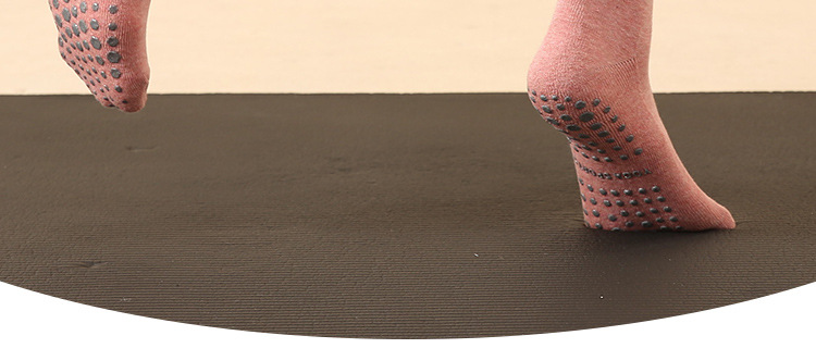 New Autumn and Winter Long Tube Yoga Socks Long Pilates Socks All-Inclusive Women's Terry Fleece Thickened Offset Printing Sequins