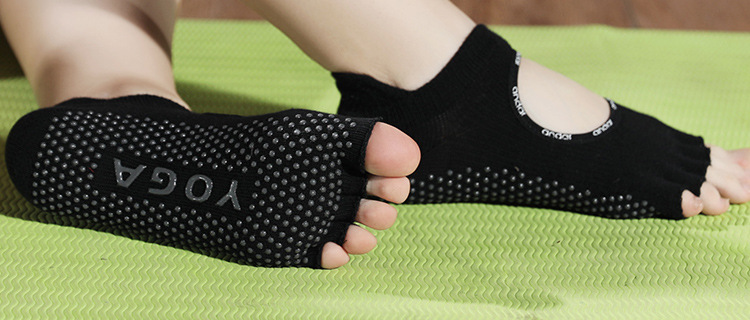 Non-Slip Yoga Socks Toe Socks Sports Professional Pilates Socks Open Toe Back High Quality Silicone Foreign Trade Set Logo