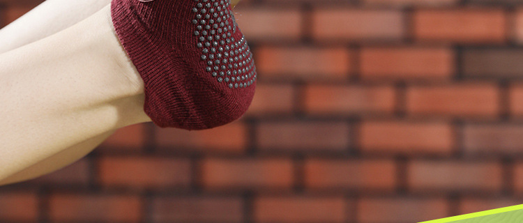 Non-Slip Yoga Socks Toe Socks Sports Professional Pilates Socks Open Toe Back High Quality Silicone Foreign Trade Set Logo