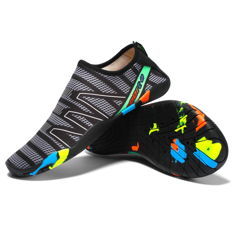 Outdoor Shoes Wading Shoes Sports Beach Shoes Upstream Shoes Diving Non-Slip Swimming Shoes Treadmill Shoes Barefoot Skin-Friendly Shoes