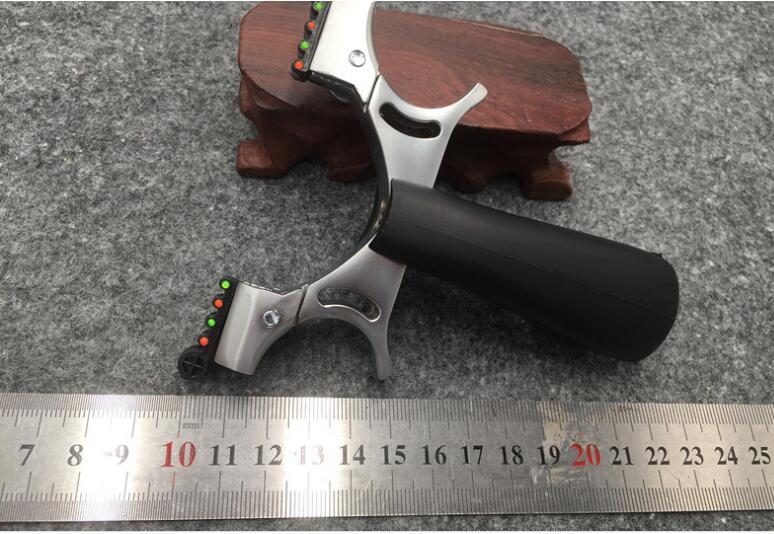 New fast pressure slingshot after the dragon feel wang flat skin slingshot precise light fast pressure slingshot New fast pressure slingshot after the dragon feel wang flat skin slingshot precise light fast pressure slingshot