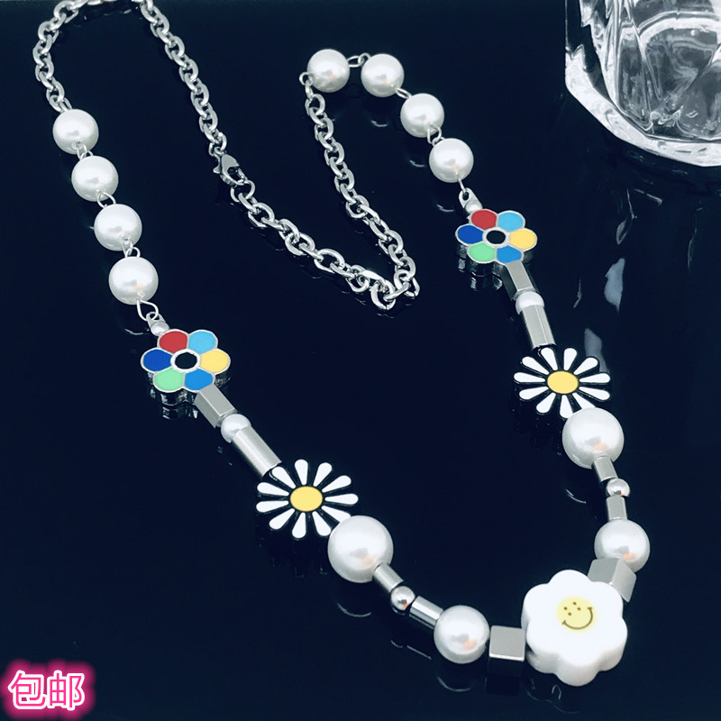 National Fashion Hip Hop Style Duan Yien Same Style Smiley Face Daisy Anti-war SUNFLOWER Pearl Necklace Men&#039;s and Women&#039;s Necklaces Accessories