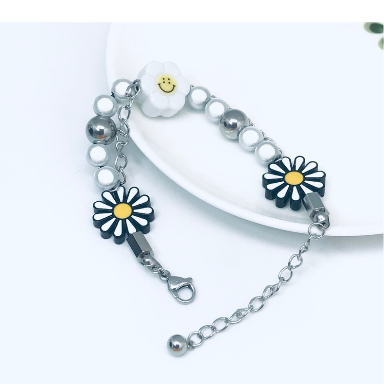 National Fashion Hip Hop Style Duan Yien Same Style Smiley Face Daisy Anti-war SUNFLOWER Pearl Necklace Men's and Women's Necklaces Accessories