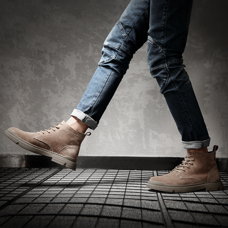 Fleece-Lined Warm Winter Leather Martin Boots Men&#039;s High-Top Work Shoes Mid-Top Wolf War Trendy Men&#039;s Boots British Style Desert Boots