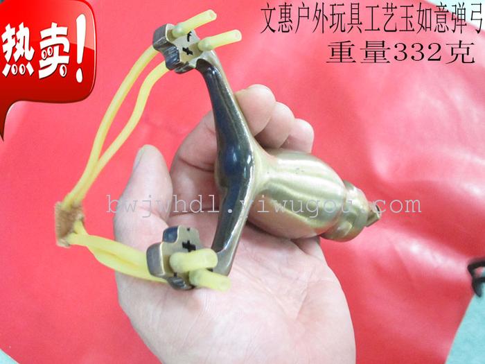 Wholesale and retail high-end outdoor shooting toys crafts jade slingshot Wholesale and retail high-end outdoor shooting toys crafts jade slingshot