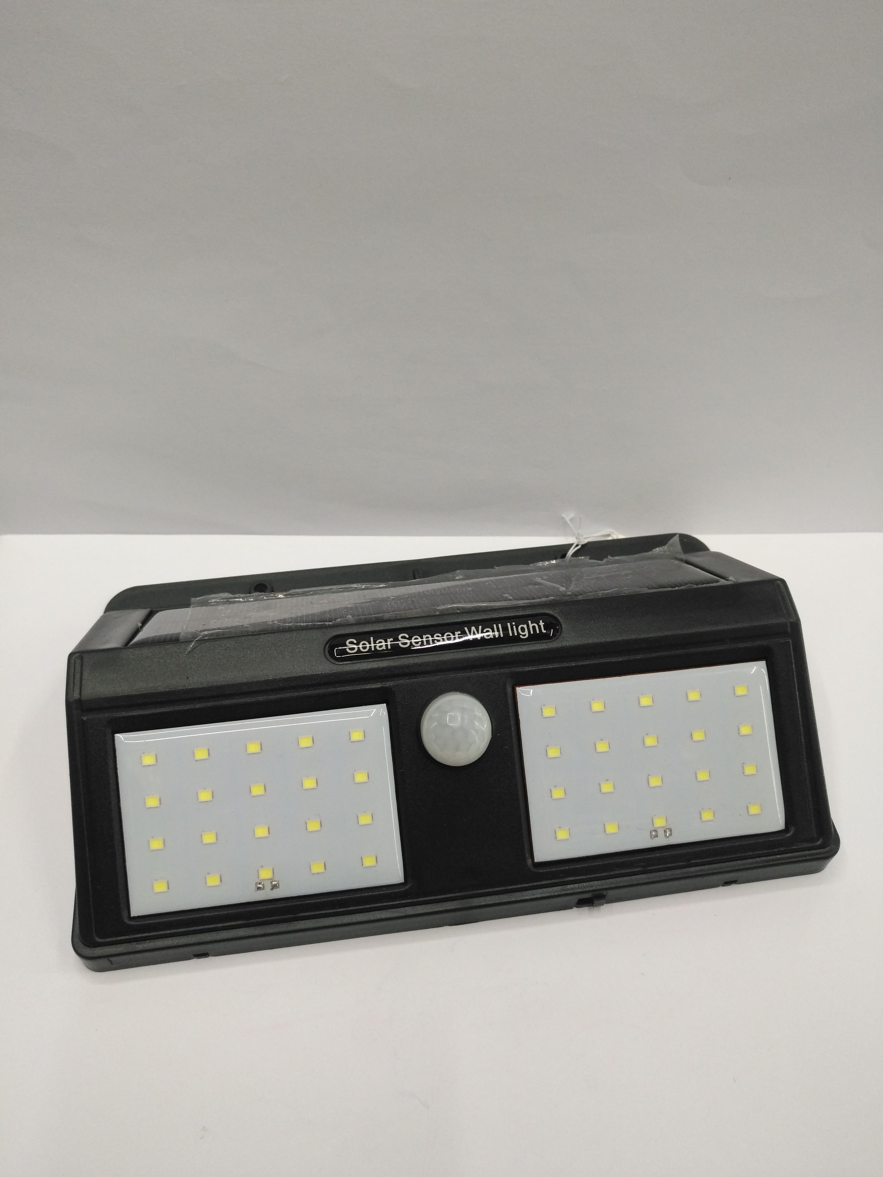 Sales of new solar sensor lamp, wall lamp, lawn lamp, garden lamp, outdoor lighting