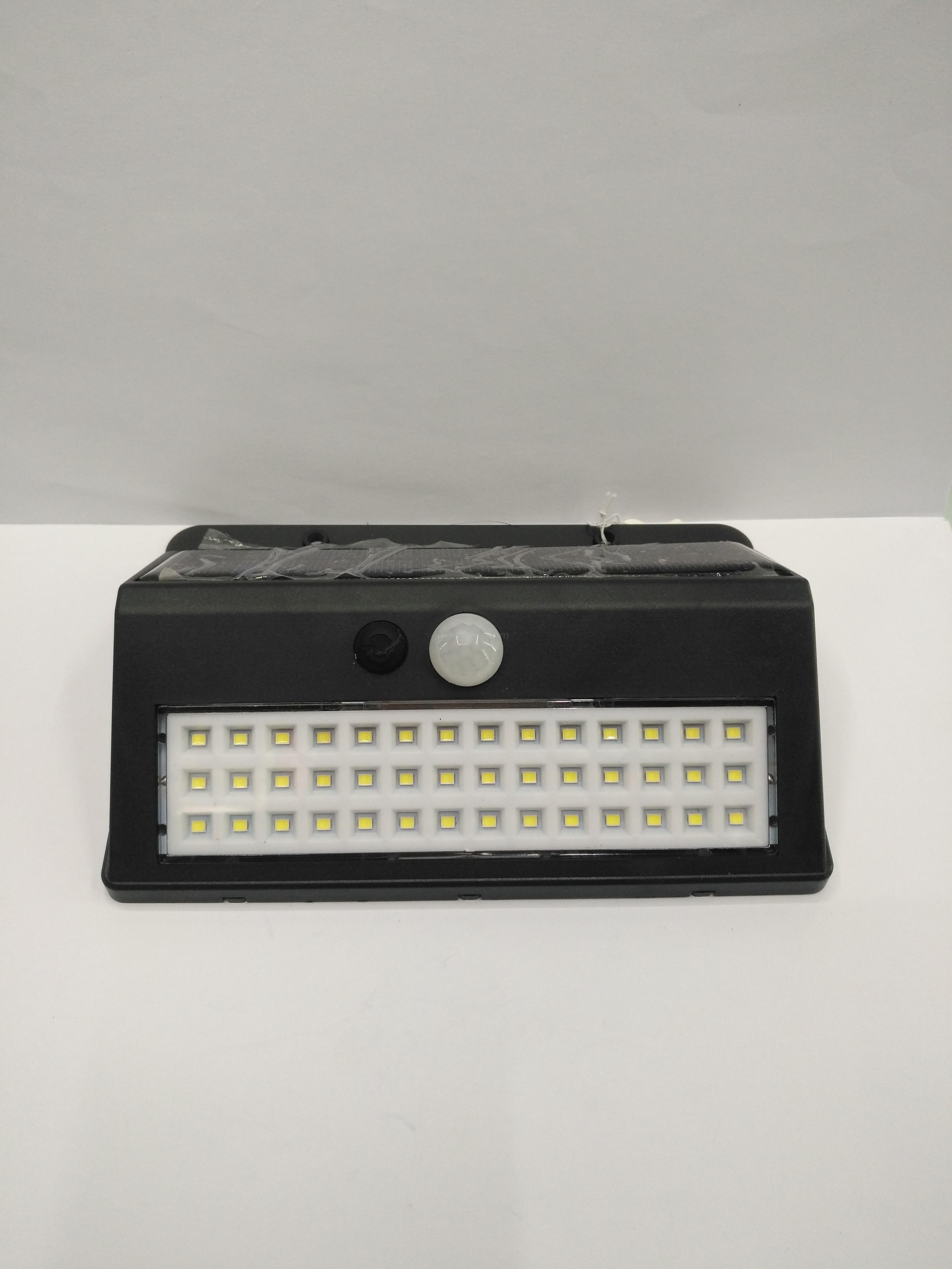 Sales of new solar sensor lamp, wall lamp, lawn lamp, garden lamp, outdoor lighting Sales of new solar sensor lamp, wall lamp, lawn lamp, garden lamp, outdoor lighting