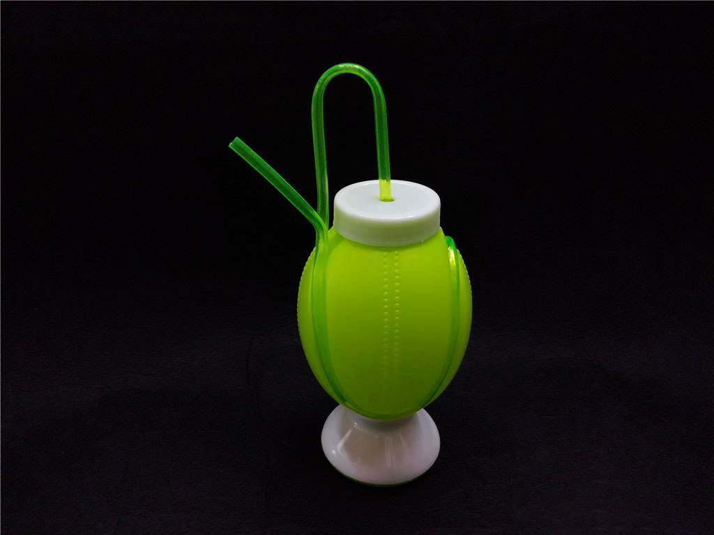 Creative rugby shaped straw cup ball wound straw cup bar party baseball shaped suction kettle rs - 2989