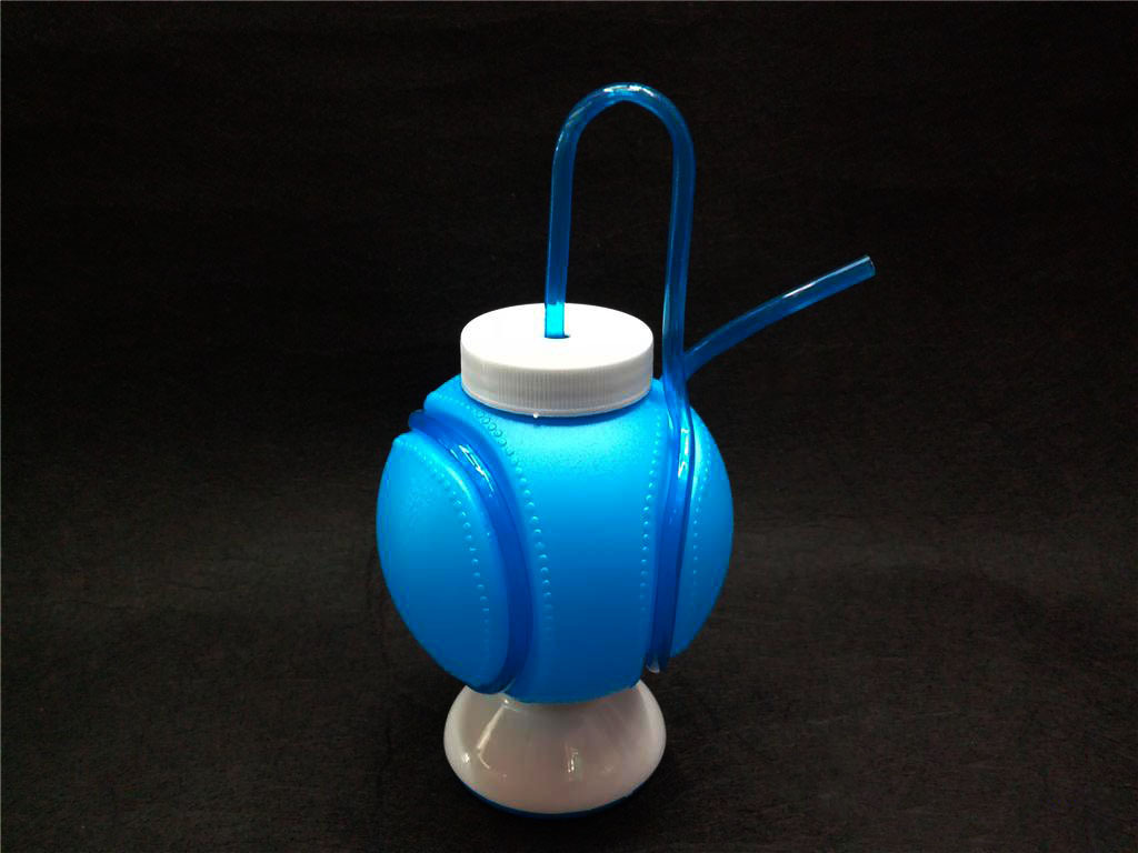 Creative rugby shaped straw cup ball wound straw cup bar party baseball shaped suction kettle rs - 2989