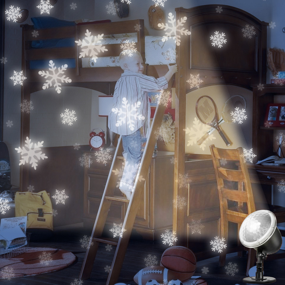 Dynamic Snowflake Projection Lamp Outdoor Waterproof RF Remote Control Snow Light Lawn Lamp