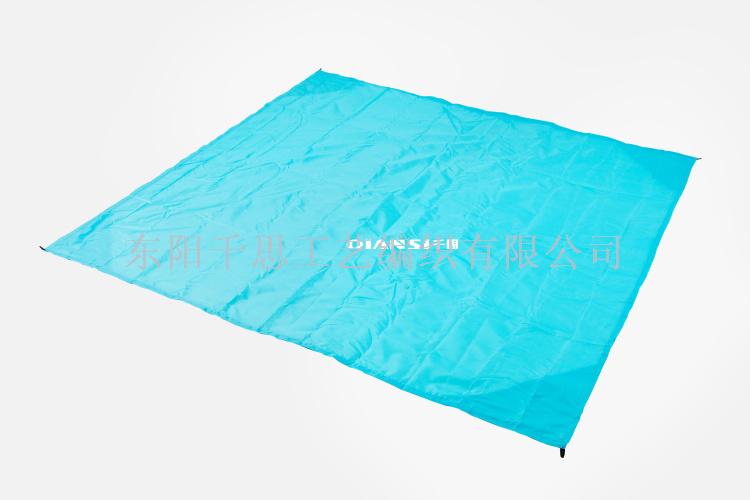 Hot style special sale is suing camping nylon pocket picnic mat waterproof work folding lawn beach mat moisture proof pad Hot style special sale is suing camping nylon pocket picnic mat waterproof work folding lawn beach mat moisture proof pad