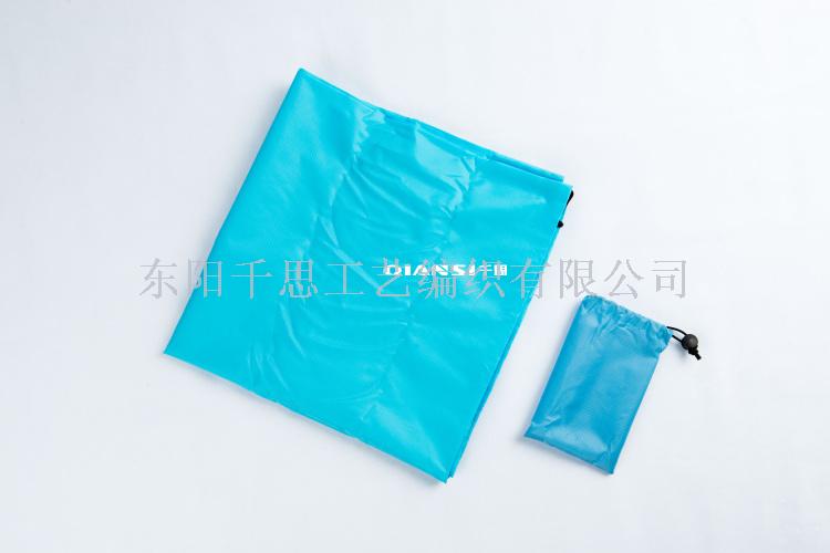 Hot style special sale is suing camping nylon pocket picnic mat waterproof work folding lawn beach mat moisture proof pad Hot style special sale is suing camping nylon pocket picnic mat waterproof work folding lawn beach mat moisture proof pad