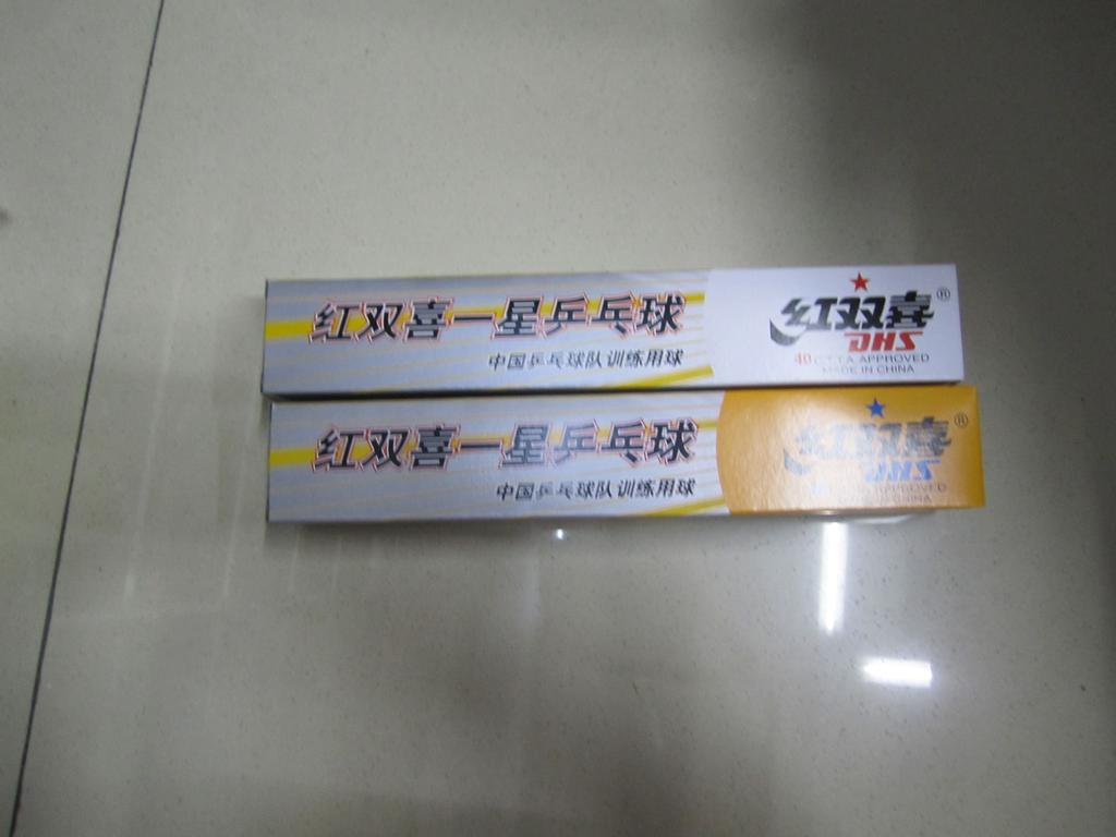 RED DOUBLE HAPPINESS Star Table Tennis