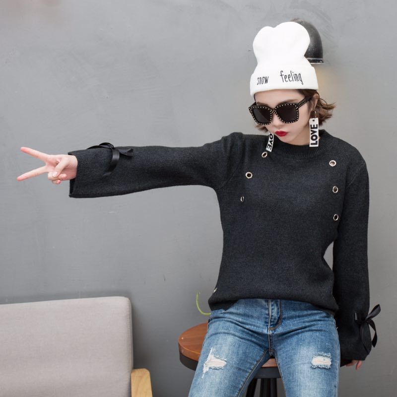 Han edition qiu dong new round knit sweater female punches lace-up cuff loose bottom unlined upper garment Han edition qiu dong new round knit sweater female punches lace-up cuff loose bottom unlined upper garment