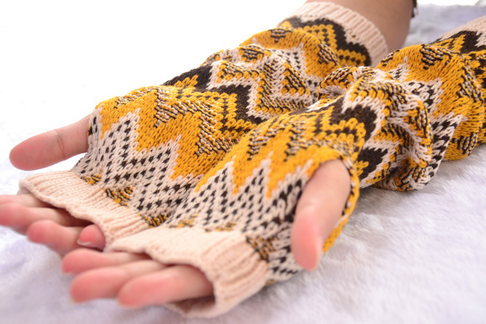 Spot long gloves Mao Xianlu thick warm jacquard half finger cuff Spot long gloves Mao Xianlu thick warm jacquard half finger cuff