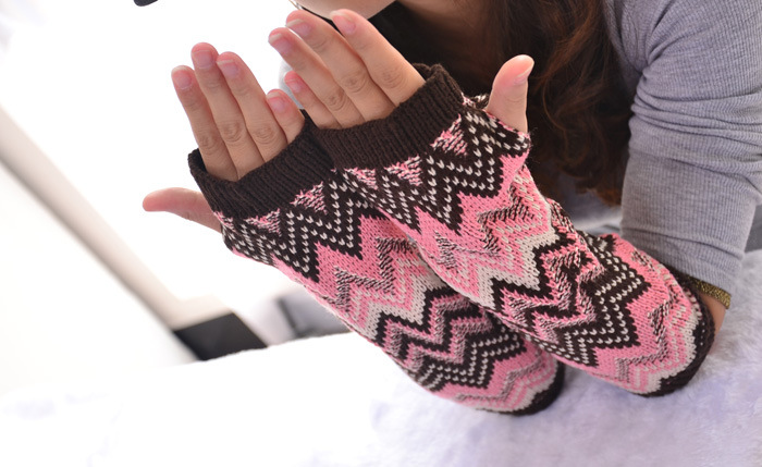 Spot long gloves Mao Xianlu thick warm jacquard half finger cuff Spot long gloves Mao Xianlu thick warm jacquard half finger cuff