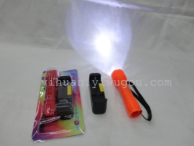 Ai Gefei lithium batteries waterproof plastic small flashlight LED flashlight emergency flashlight camping light Ai Gefei lithium batteries waterproof plastic small flashlight LED flashlight emergency flashlight camping light