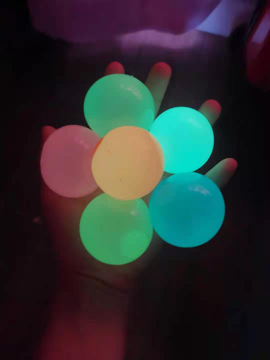 Tiktok Luminous Sticky Ball Sticky Wall Decompression Vent Ball TPR Interactive Ceiling Ball Children Darts Sticky Ball Toys Tiktok Luminous Sticky Ball Sticky Wall Decompression Vent Ball TPR Interactive Ceiling Ball Children Darts Sticky Ball Toys