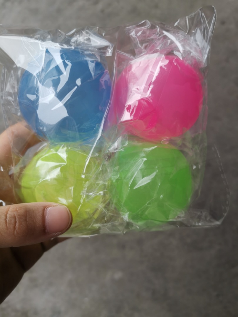 Tiktok Luminous Sticky Ball Sticky Wall Decompression Vent Ball TPR Interactive Ceiling Ball Children Darts Sticky Ball Toys Tiktok Luminous Sticky Ball Sticky Wall Decompression Vent Ball TPR Interactive Ceiling Ball Children Darts Sticky Ball Toys