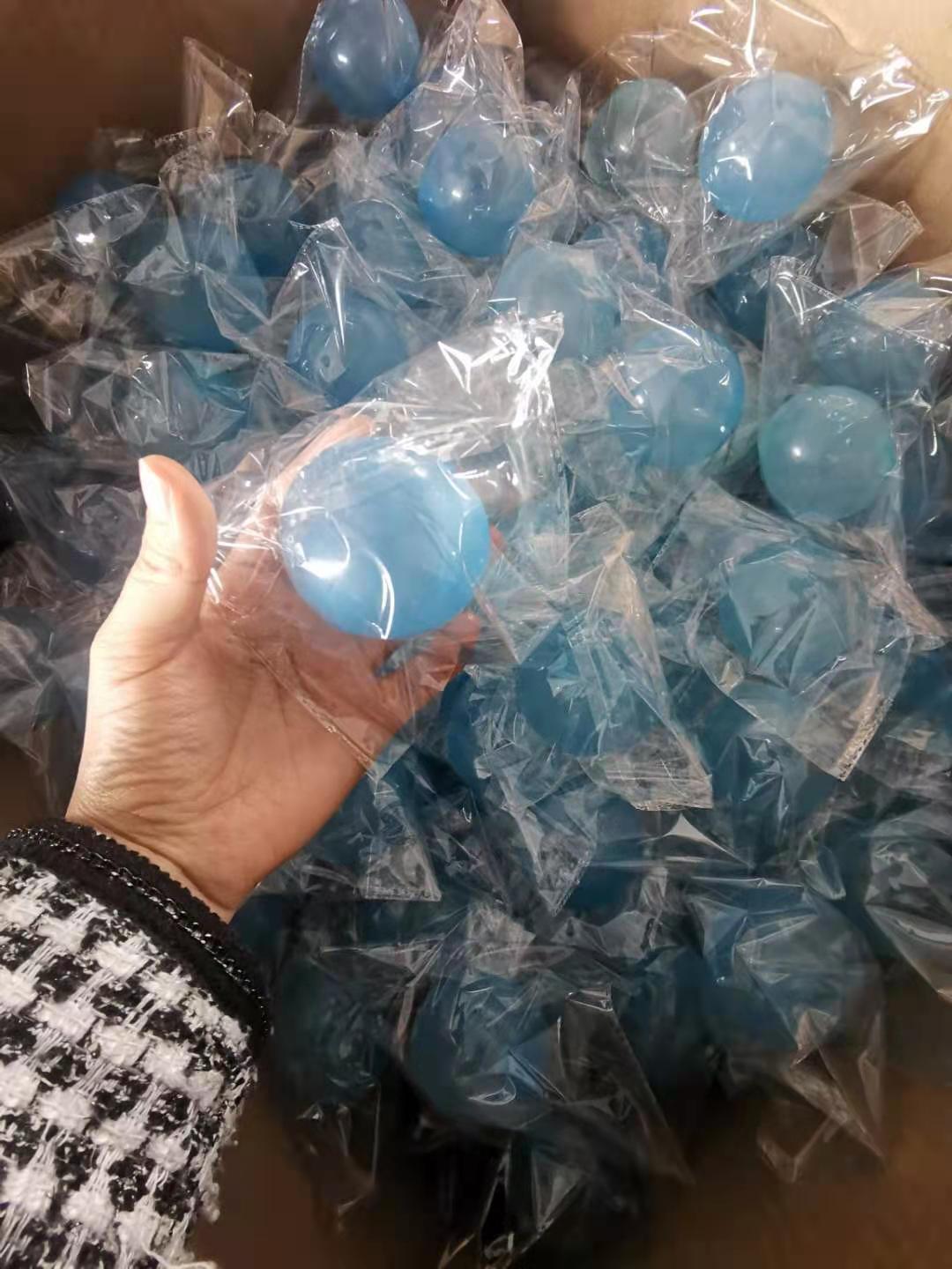 Tiktok Luminous Sticky Ball Sticky Wall Decompression Vent Ball TPR Interactive Ceiling Ball Children Darts Sticky Ball Toys Tiktok Luminous Sticky Ball Sticky Wall Decompression Vent Ball TPR Interactive Ceiling Ball Children Darts Sticky Ball Toys