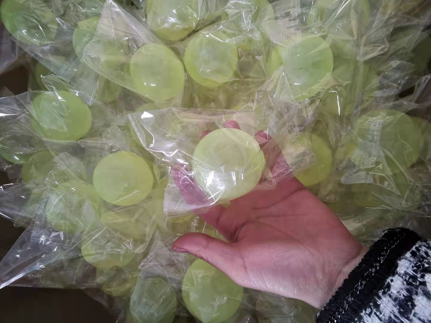 Tiktok Luminous Sticky Ball Sticky Wall Decompression Vent Ball TPR Interactive Ceiling Ball Children Darts Sticky Ball Toys Tiktok Luminous Sticky Ball Sticky Wall Decompression Vent Ball TPR Interactive Ceiling Ball Children Darts Sticky Ball Toys
