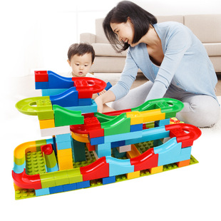 Pu Flying Bomb Environmental Protection Export Polyurethane Foam Rocket Outdoor Parent-Child Game Toy Rainbow Darts Wholesale