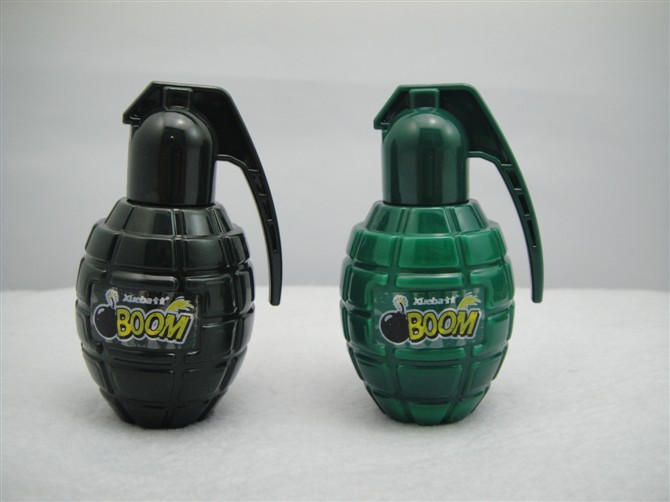Wholesale popular grenade cartoon iron head correction fluid correction fluid quality assurance Wholesale popular grenade cartoon iron head correction fluid correction fluid quality assurance
