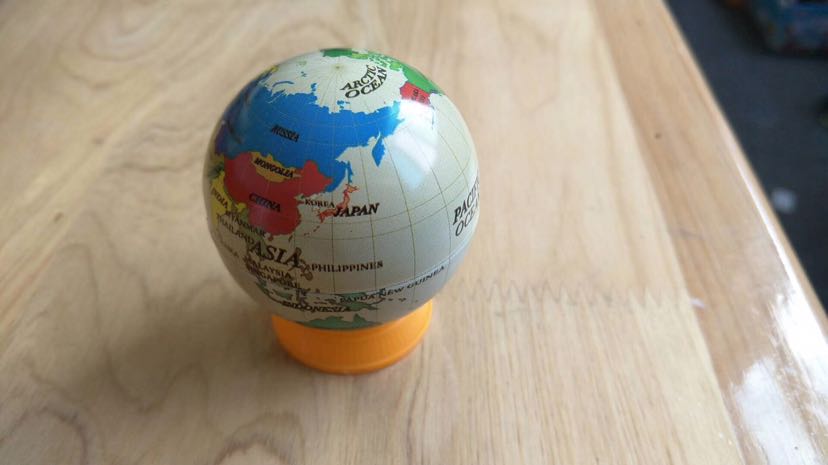 Manufacturer direct sale globe pencil sharpener