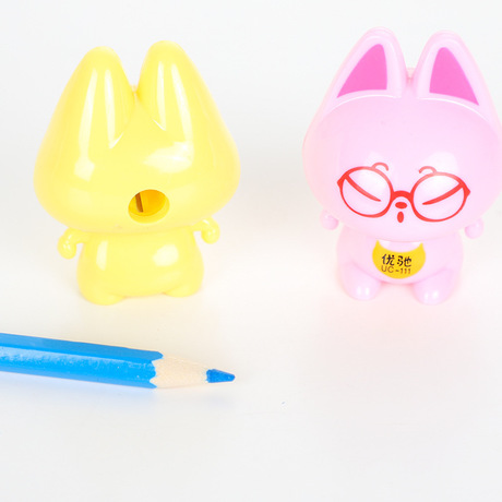 U-chi 111 Cartoon Sharpener Mini Shape Pencil Sharpener Student Stationery pencil Sharpener single-hole Manual