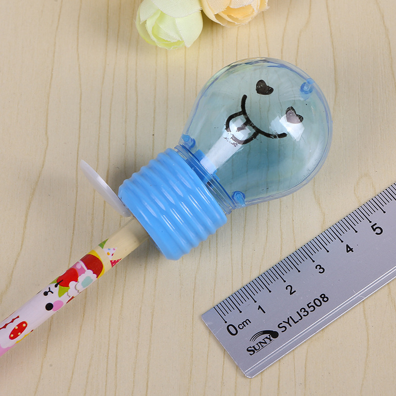 Cartoon small light bulb pencil sharpener creative pencil sharpener pen shaver wholesale