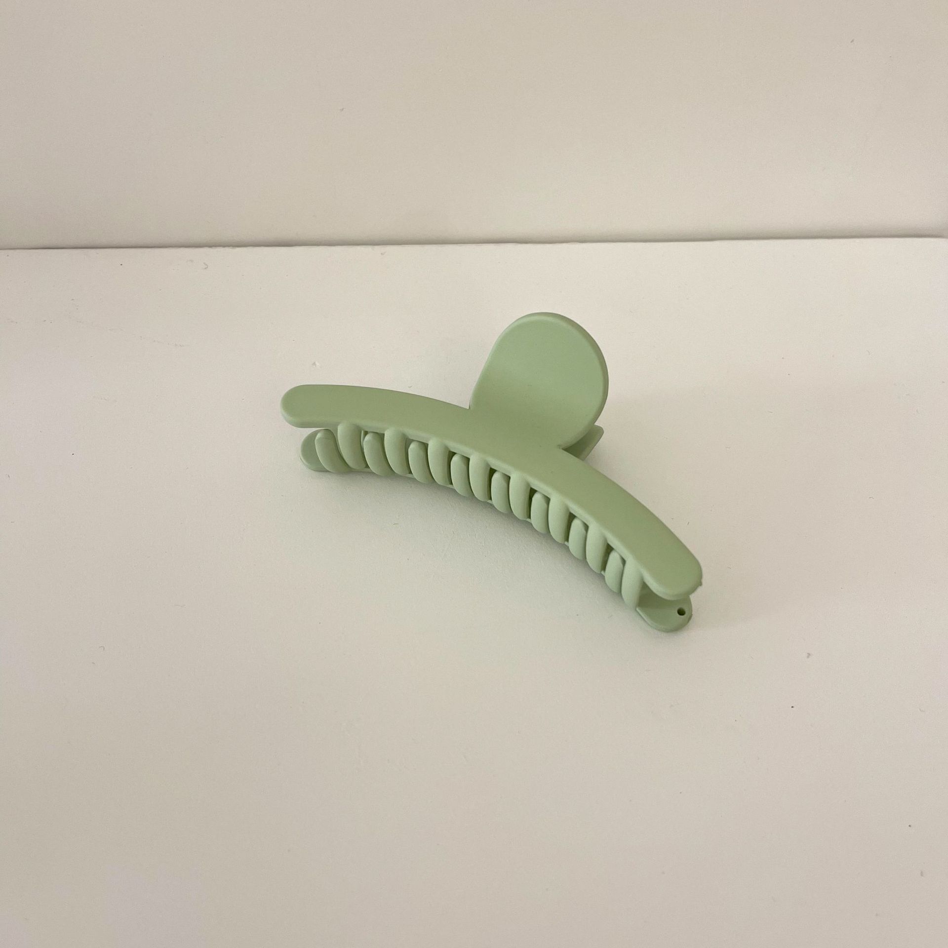 Cream Color Grip Ins Simple All-Match Hair Claw Sweet Internet Celebrity Palette Hair Clip Back Hairpin Hair Accessories Cream Color Grip Ins Simple All-Match Hair Claw Sweet Internet Celebrity Palette Hair Clip Back Hairpin Hair Accessories