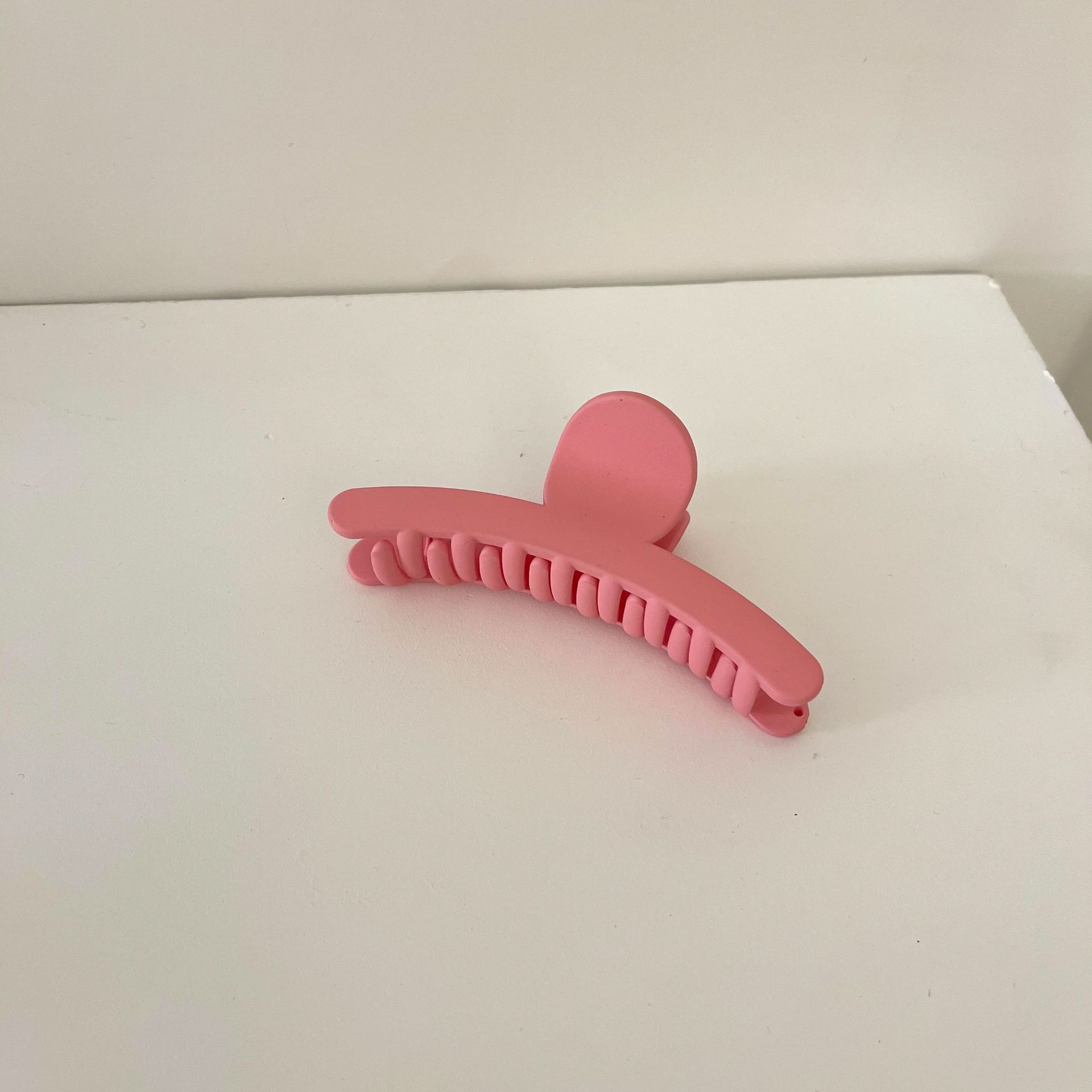 Cream Color Grip Ins Simple All-Match Hair Claw Sweet Internet Celebrity Palette Hair Clip Back Hairpin Hair Accessories Cream Color Grip Ins Simple All-Match Hair Claw Sweet Internet Celebrity Palette Hair Clip Back Hairpin Hair Accessories