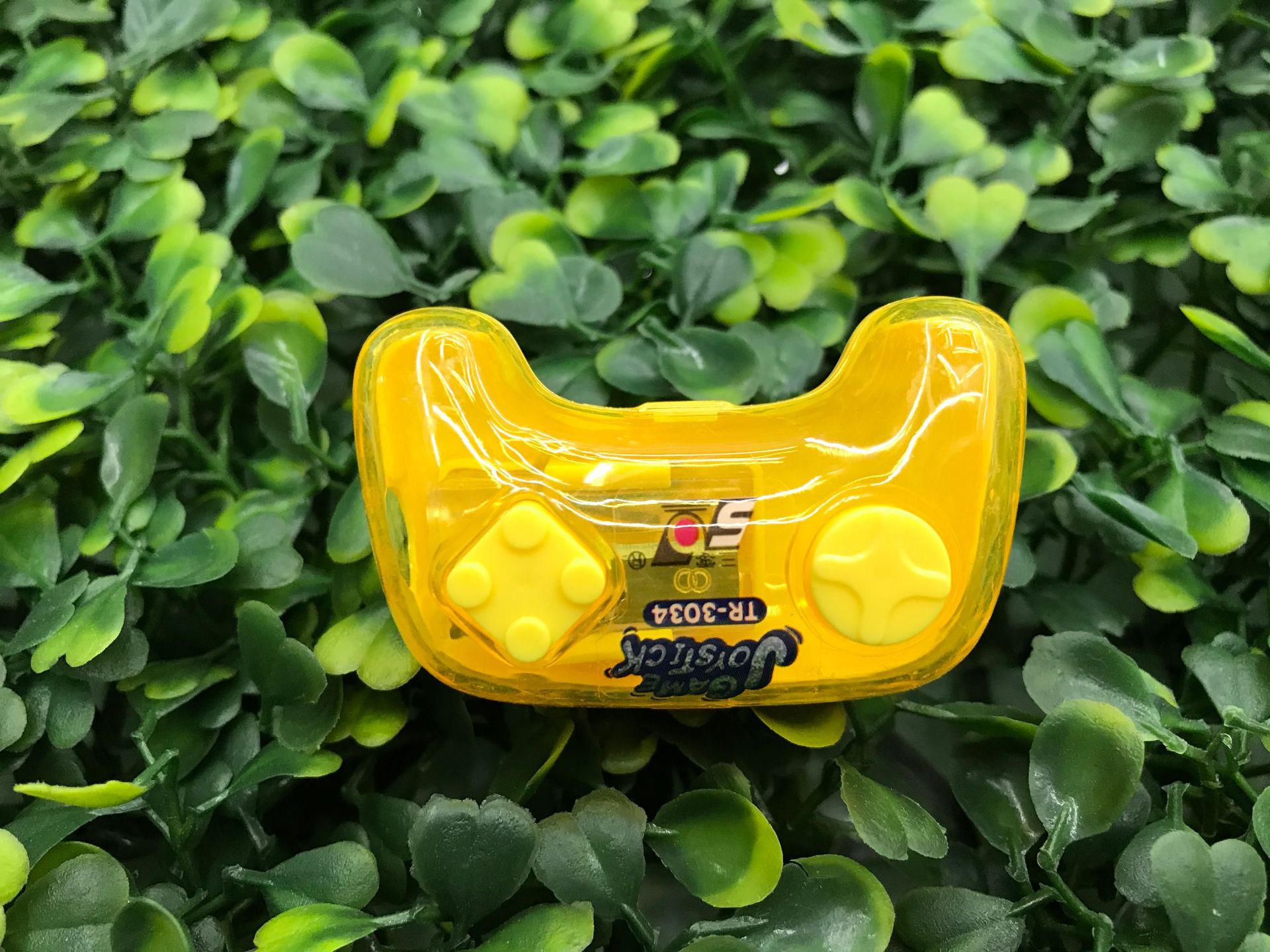 Students single hole pencil sharpener Korean style remote control pencil sharpener stationery wholesale