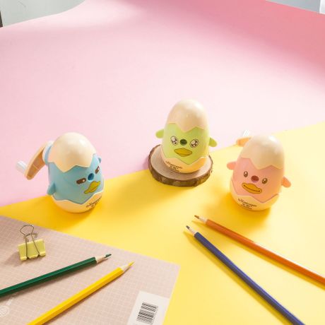 Dongyang Stationery DY-8412 Korean Cartoon little chicken egg student Stationery Automatic pencil sharpener