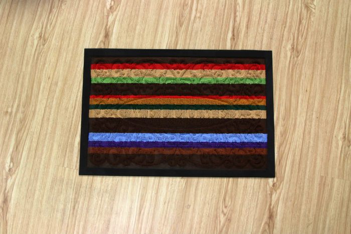 Lap down the high and low circle of carpet anti slip water into the front floor mat aisle carpet Lap down the high and low circle of carpet anti slip water into the front floor mat aisle carpet