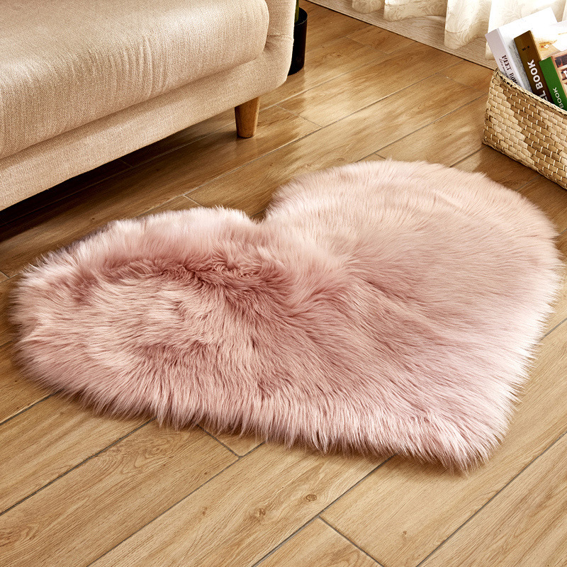 New Supply Wool-like Carpet Home Decoration Living Room Sofa Thickened Heart-Shaped Creative Plush Customized Floor Mat