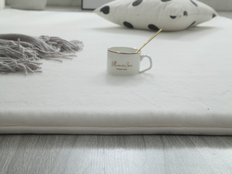Imitation Rabbit Fur Carpet Living Room Bedroom Simple Nordic Sofa and Tea Table Bedside Fully Washed Cute Household Floor Mat Imitation Rabbit Fur Carpet Living Room Bedroom Simple Nordic Sofa and Tea Table Bedside Fully Washed Cute Household Floor Mat