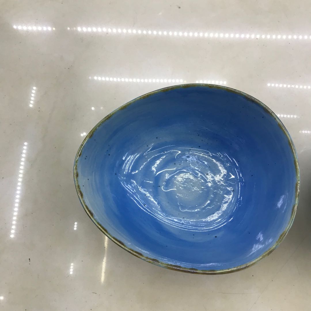 Hotel/household ceramic gradient irregular bowl