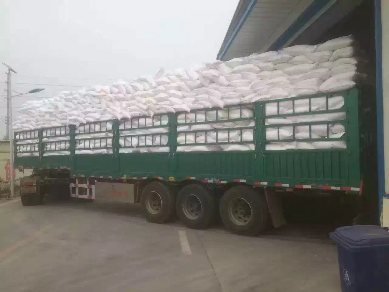 High foam strong - flavor washing powder substitute processing washing powder factory