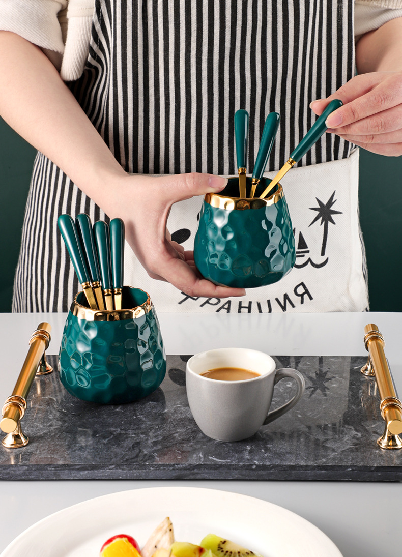 Stainless Steel Fruit Fork Home Use Set Fruit Toothpick Dessert Fork Cake Fork Light Luxury Stirring Spoon Creative Dessert Spoon Stainless Steel Fruit Fork Home Use Set Fruit Toothpick Dessert Fork Cake Fork Light Luxury Stirring Spoon Creative Dessert Spoon