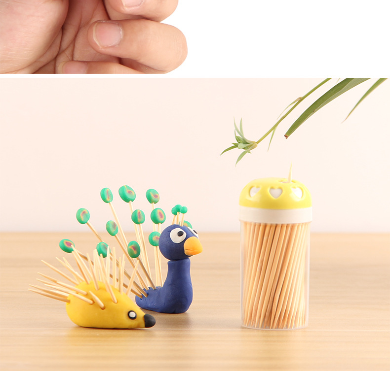 Portable Dining Hotel Toothpick Disposable Household Double Pointed Bamboo Toothpick Small Vase Portable Dining Hotel Toothpick Disposable Household Double Pointed Bamboo Toothpick Small Vase