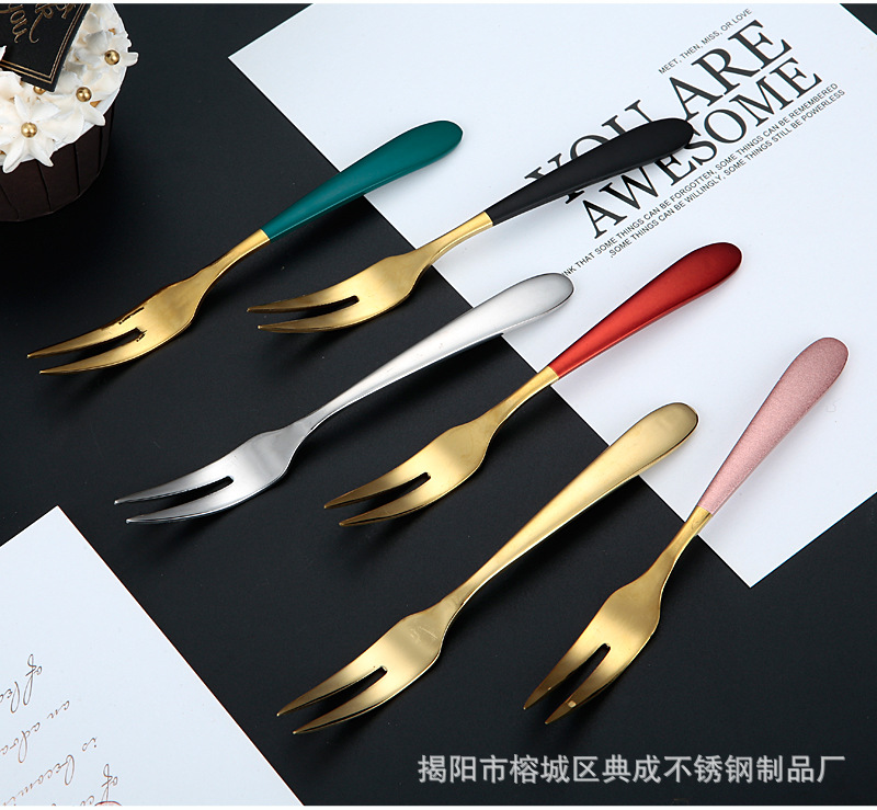 304 Stainless Steel Fruit Fork Household Pastry Fork Two-Pronged Fork Thickened Fruit Toothpick Moon Cake Dessert Fork 304 Stainless Steel Fruit Fork Household Pastry Fork Two-Pronged Fork Thickened Fruit Toothpick Moon Cake Dessert Fork