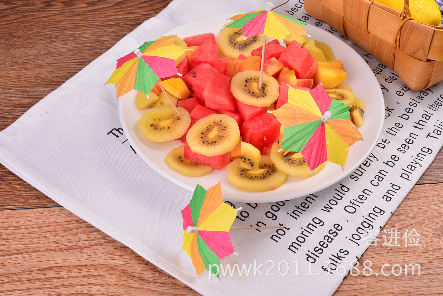Umbrella Toothpick Cocktail Decoration Small Umbrella Signature Mini Floral Paper Umbrella Fruit Toothpick 144Box Umbrella Toothpick Cocktail Decoration Small Umbrella Signature Mini Floral Paper Umbrella Fruit Toothpick 144Box