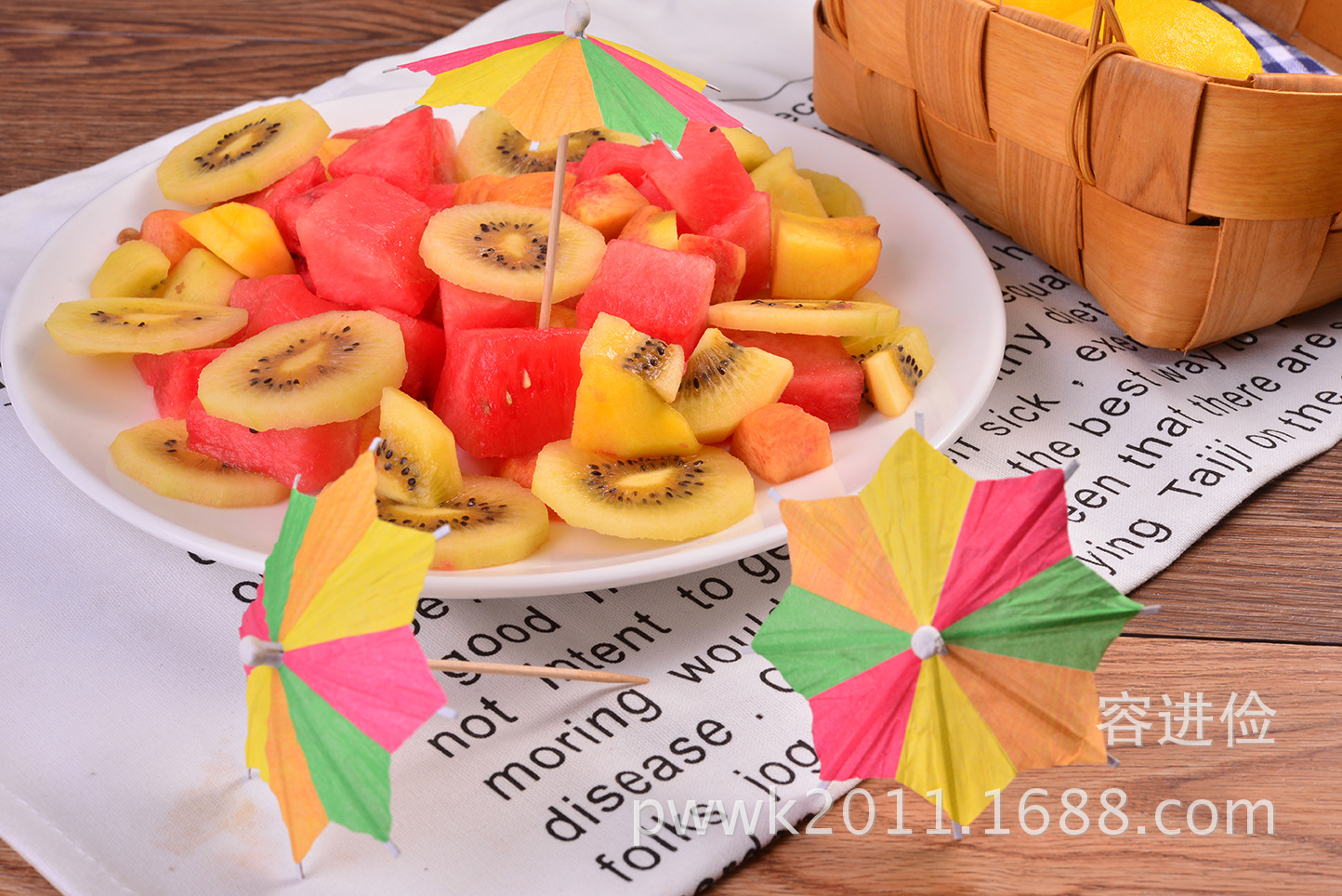 Umbrella Toothpick Cocktail Decoration Small Umbrella Signature Mini Floral Paper Umbrella Fruit Toothpick 144Box Umbrella Toothpick Cocktail Decoration Small Umbrella Signature Mini Floral Paper Umbrella Fruit Toothpick 144Box