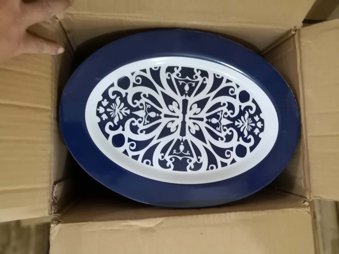 Mylamine tableware, Mylamine tray, Mylamine red and black bowl Mylamine bowl long square tray sold by ton Mylamine tableware, Mylamine tray, Mylamine red and black bowl Mylamine bowl long square tray sold by ton