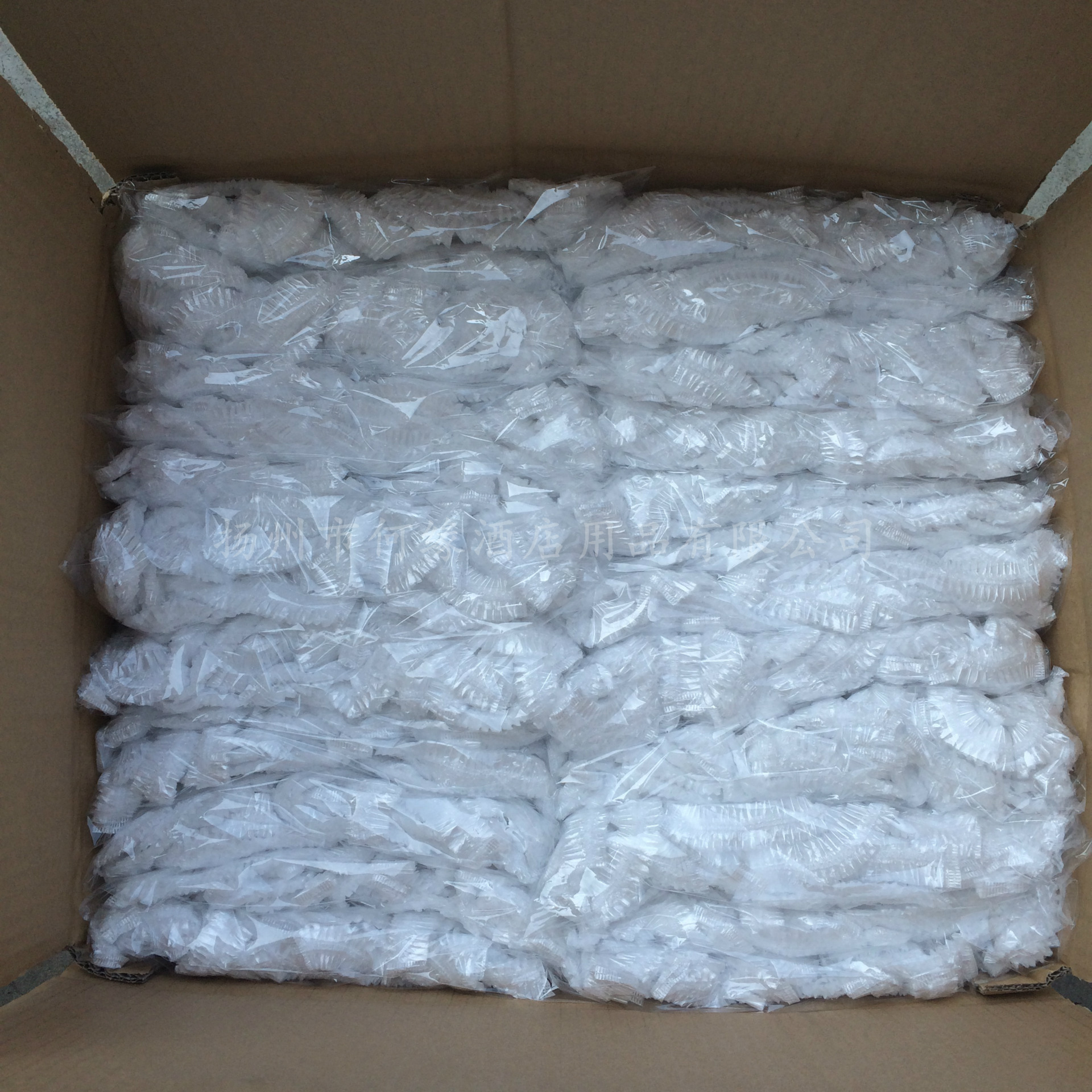 Factory Wholesale Disposable Shower Cap PE Plastic Wrap Cover Dirt-Proof Cover Plastic Strip Shower Cap 100 Bags