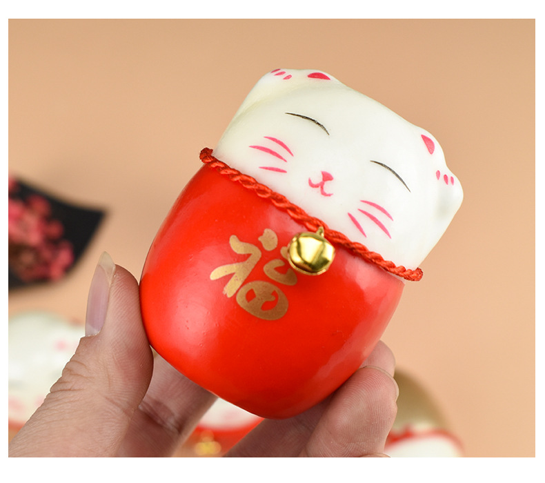 Holiday Decoration Lucky Cat Fortune Bucket Holly White Willow Pendant New Year Lunar New Year Flower Decorative Foam Lucky Cat