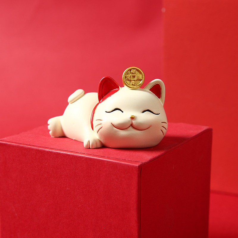 Office Home Decoration New Store Opening Creative Fortune Cat Small Car Center Console Decoration Nordic Blind Box